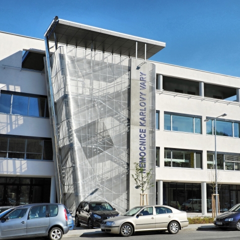 Karlovarská krajská nemocnice díky EPC projektu od ČEZ ESCO ušetřila už téměř 50 milionů korun na energiích